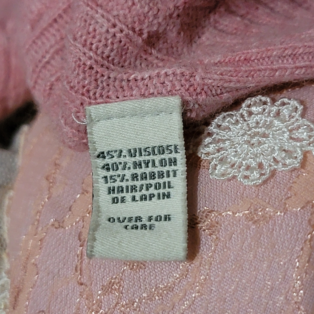 2000s Bubblegum Pink Abercrombie & Fitch Rabbit Hair 3/4 Sleeve Knit Sweater - Picture 7 of 7